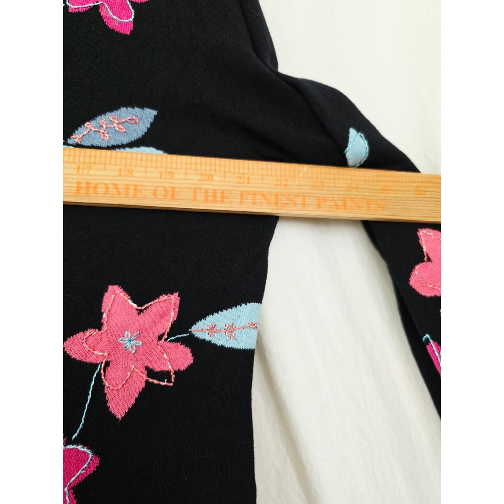 Sigrid Olsen vintage Black Floral Embroidered V-Neck Sweater XL coastalgrandma - Picture 9 of 10